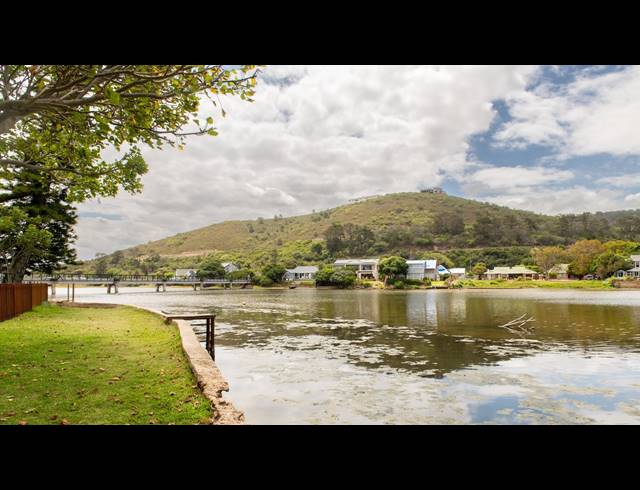 648M² VACANT LAND FOR SALE IN ISLAND COVE